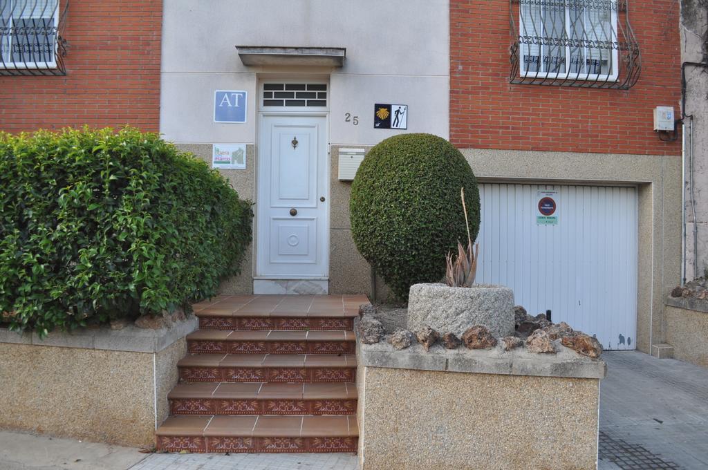 Apartamento Turistico La Ribera Del Marco Caces Camera foto